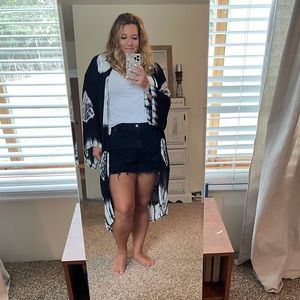 Three Bird Nest black & white tie dye kimono